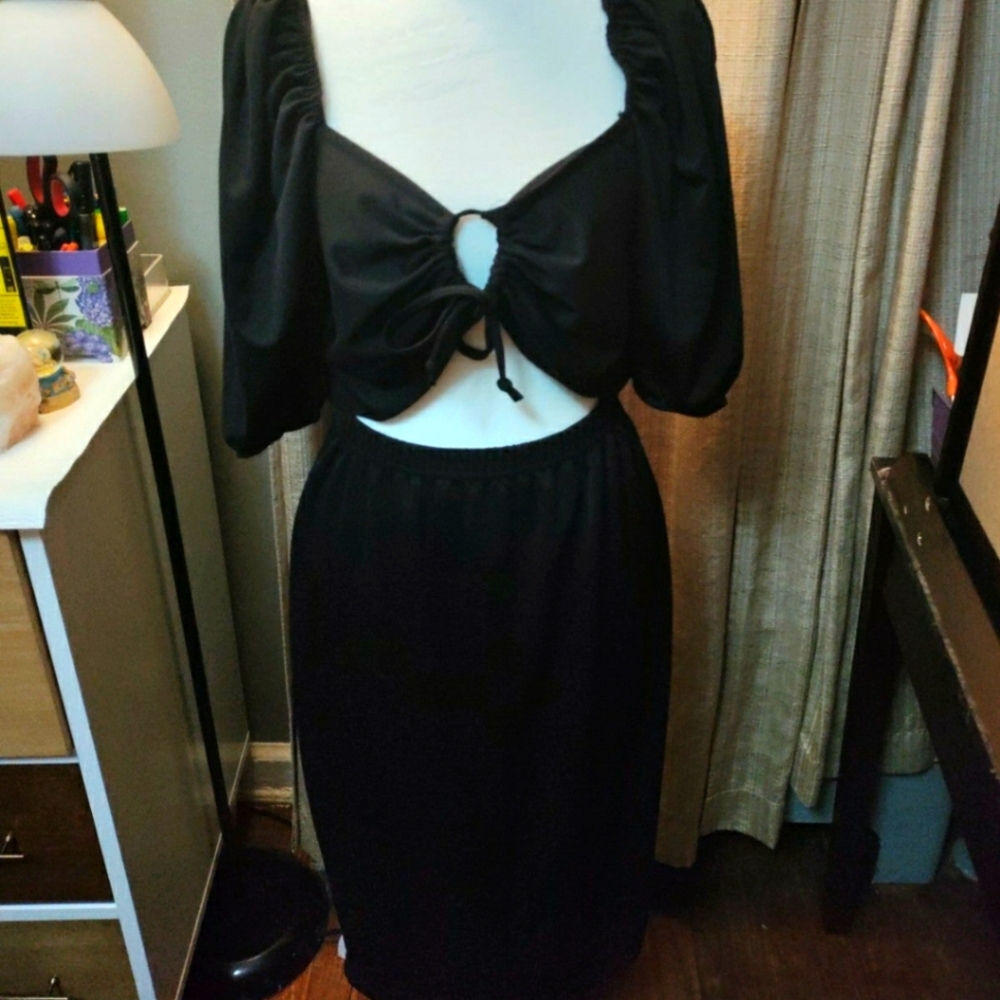 Boohoo plus cutout midi dress